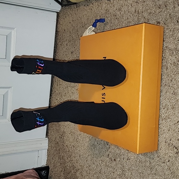 Louis vuitton booties - Picture 2 of 4